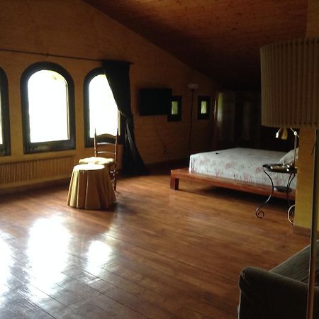 Masia Vista Hermosa Vallromanes Exterior photo